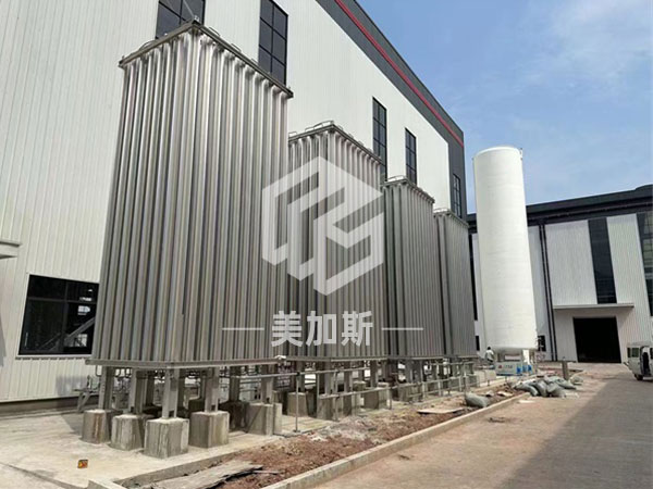 1762582141.jpg 16000方高壓液氮?dú)饣究偘?jpg